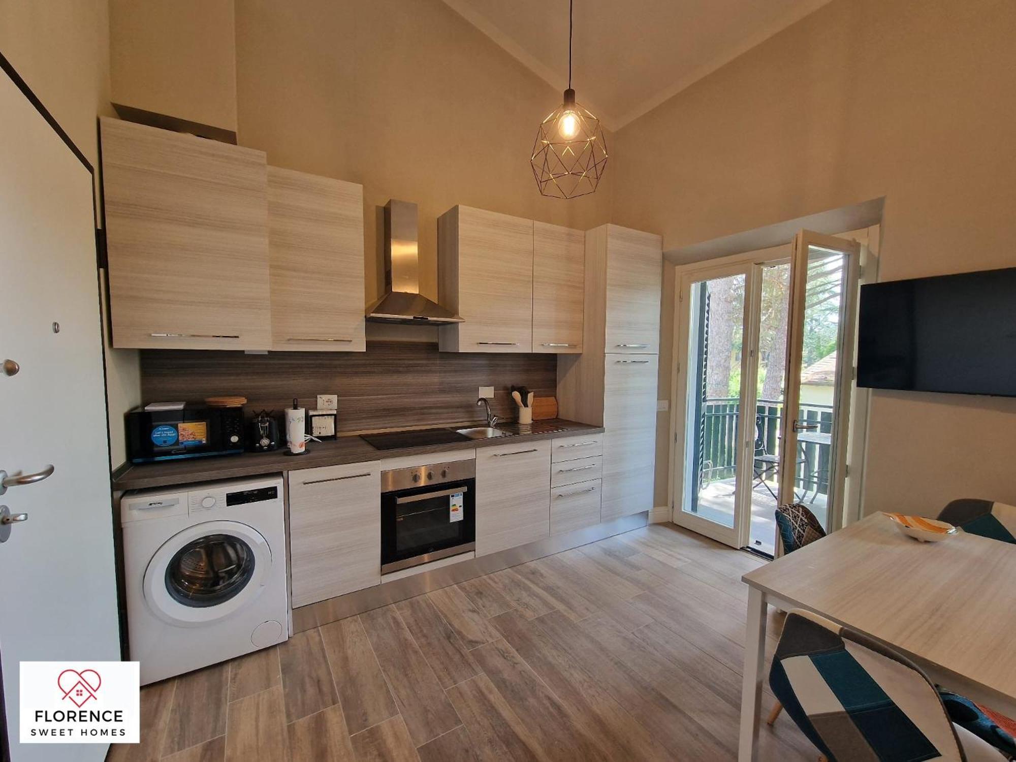 Lella Apartment With Free Parking By Florence Sweet Homes Luaran gambar