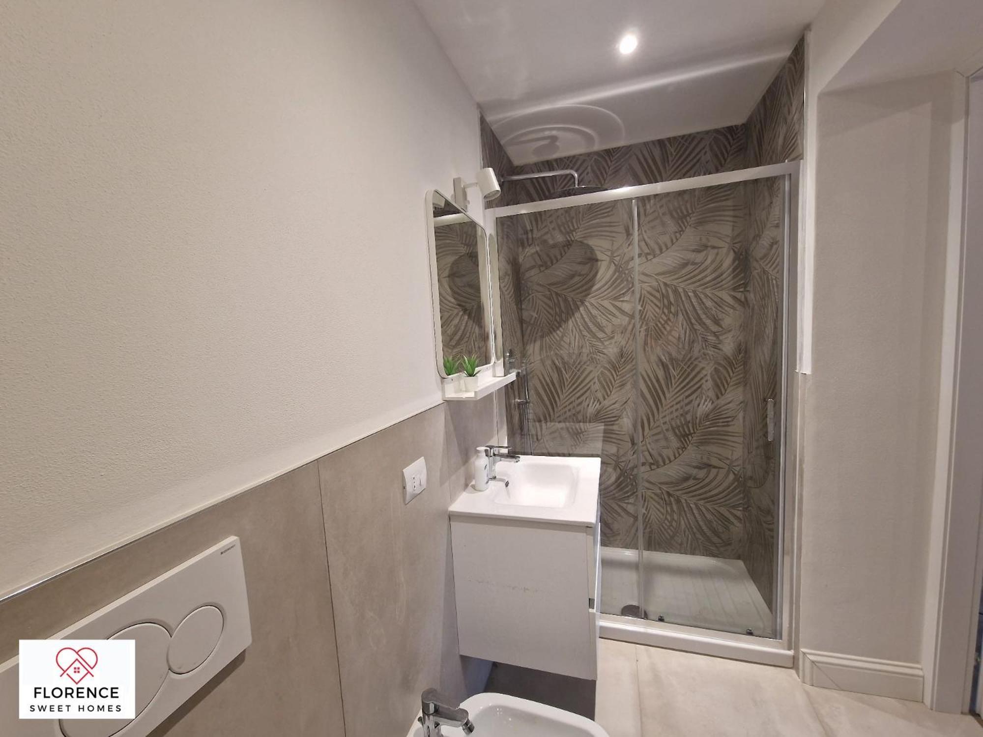 Lella Apartment With Free Parking By Florence Sweet Homes Luaran gambar